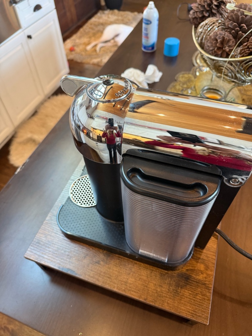 Nespresso Capsule Espresso Machine in Black and Chrome - Picture 8 of 10
